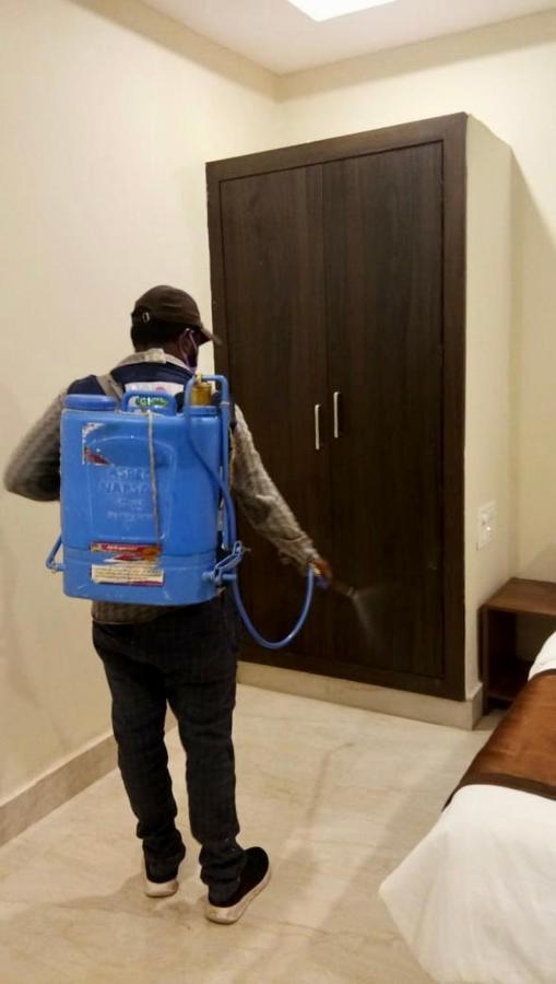 New Hotel Suhail Haiderabad Buitenkant foto